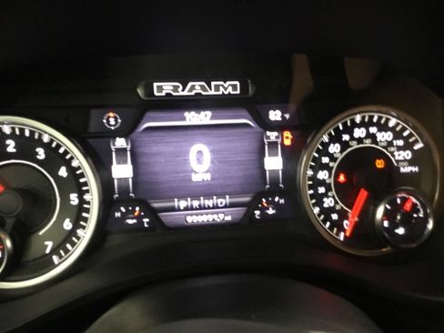 Used 2023 RAM 1500 Big Horn AWD/4WD image 38