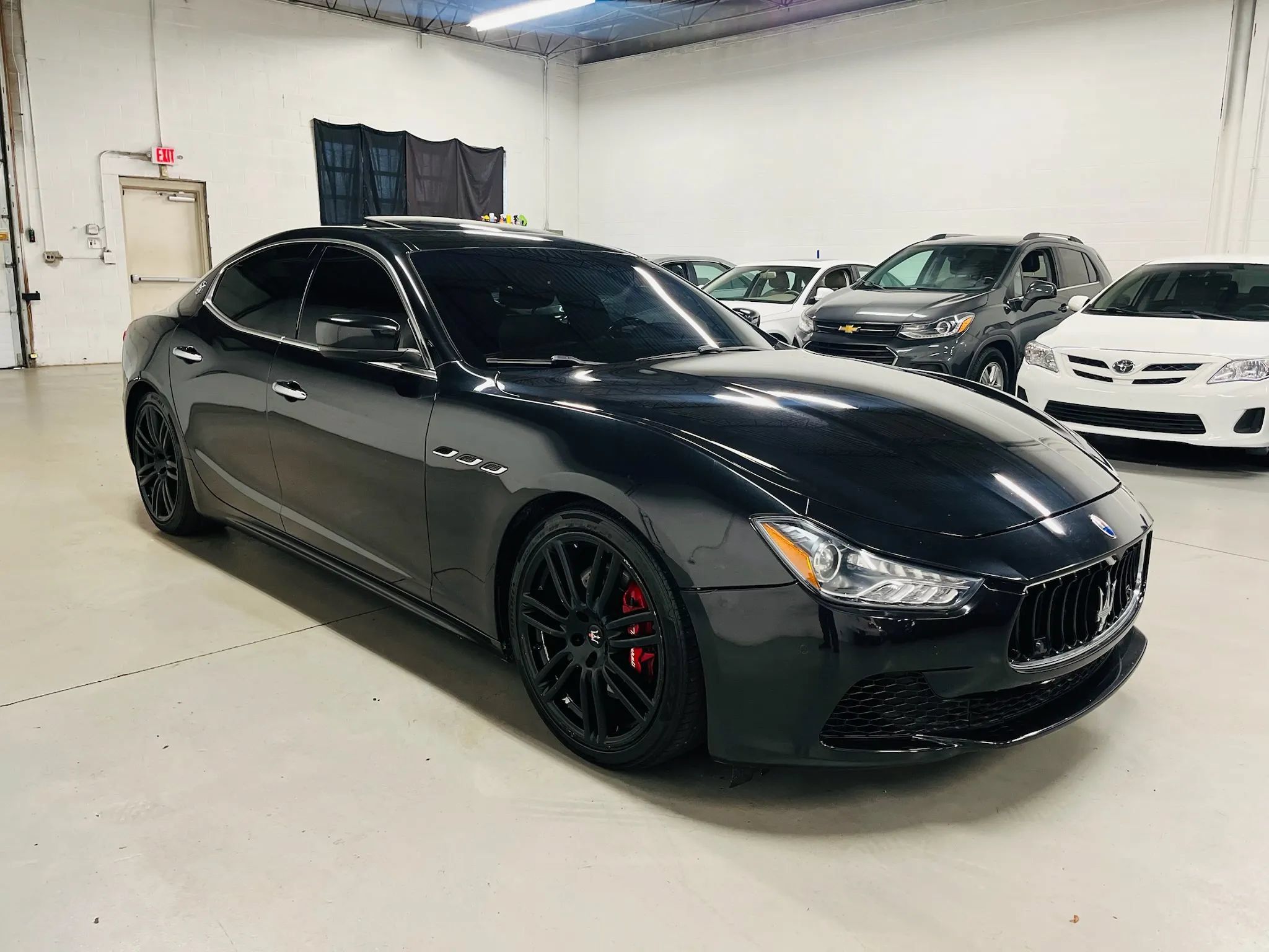 Used 2014 Maserati Ghibli S Q4 AWD/4WD image 4