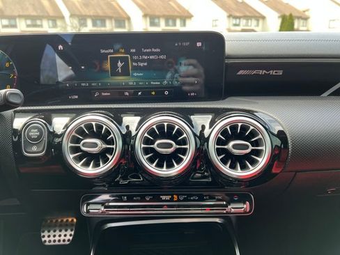 Used 2021 Mercedes-Benz A 35 AMG 4MATIC image 24