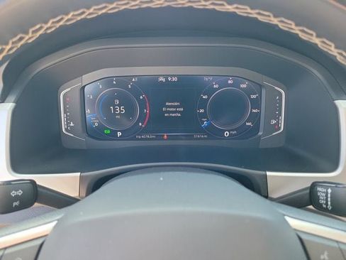 Certified 2023 Volkswagen Atlas SE w/ Black Wheel Package FWD image 24