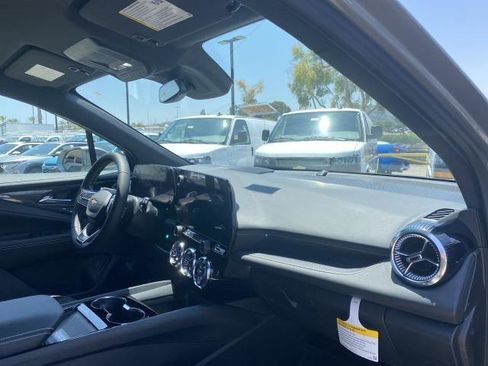 New 2025 Chevrolet Blazer EV LT image 28