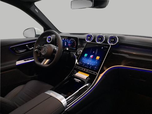 New 2026 Mercedes-Benz GLC 300 4MATIC image 18