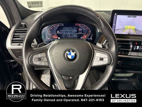 Used 2024 BMW X4 xDrive30i w/ Parking Assistance Package image 12