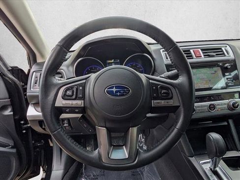 Used 2017 Subaru Legacy 2.5i Limited image 17