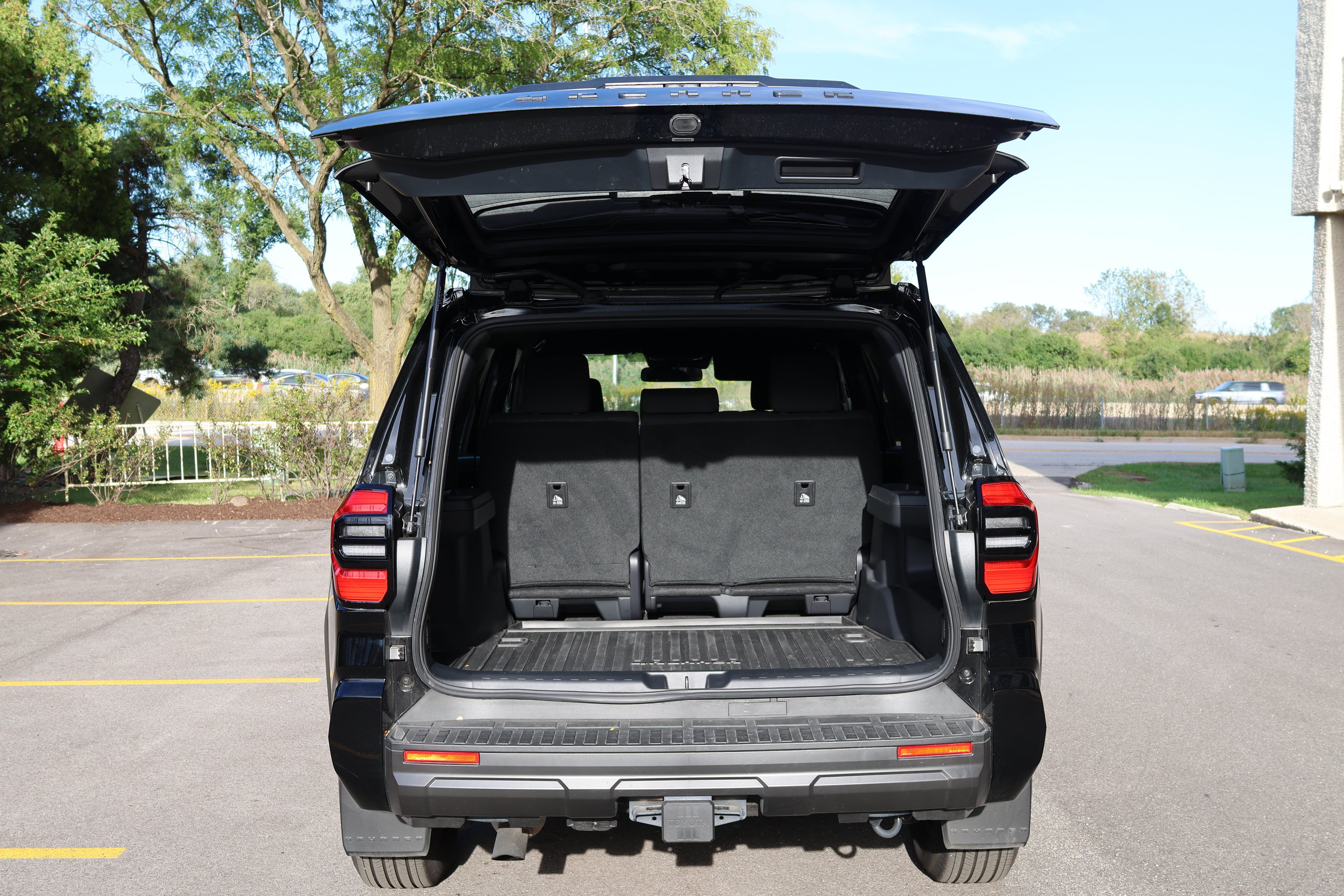 Used 2026 Toyota 4Runner SR5 AWD/4WD image 5