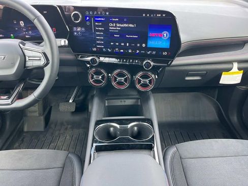 New 2025 Chevrolet Blazer EV RS image 20