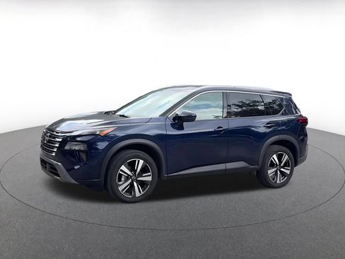 Used 2026 Nissan Rogue SL FWD image 7