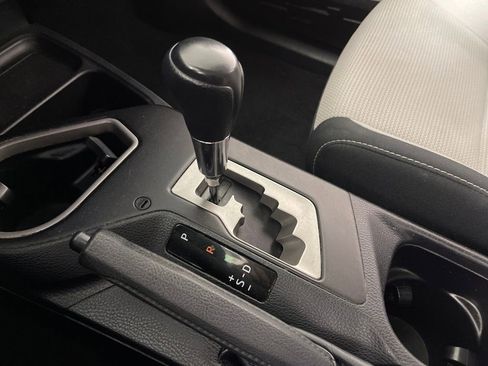 Certified 2017 Toyota RAV4 XLE image 22