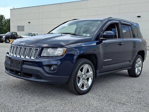 Used 2014 Jeep Compass Latitude AWD/4WD image 5
