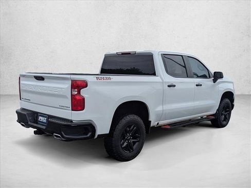 Used 2023 Chevrolet Silverado 1500 Custom Trail Boss AWD/4WD image 5