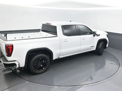 Used 2024 GMC Sierra 1500 Elevation image 42