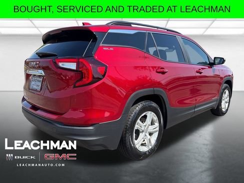 Certified 2023 GMC Terrain SLE w/ Driver Convenience Package FWD image 3