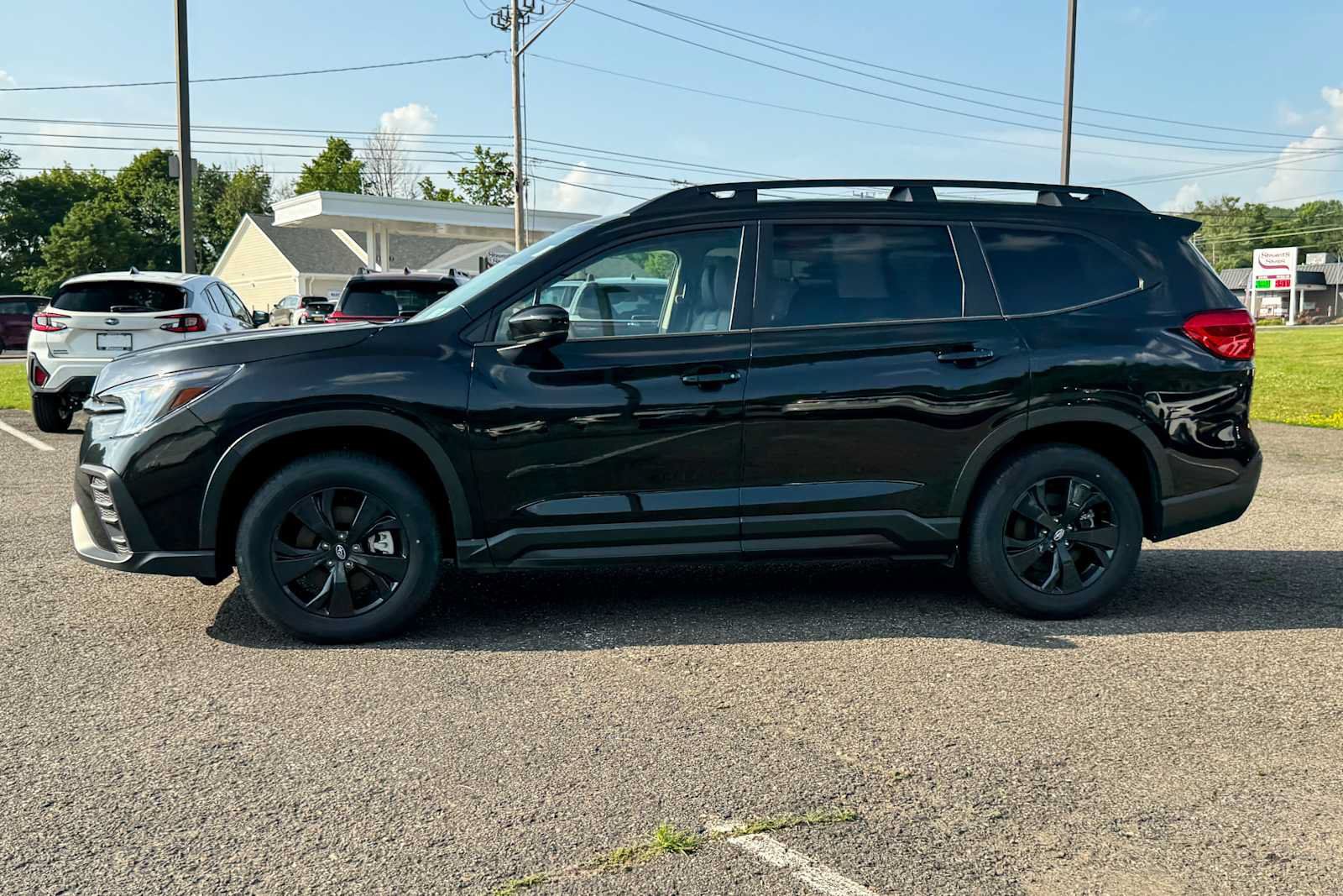 Certified 2026 Subaru Ascent Premium AWD/4WD image 6