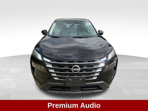 Used 2024 Nissan Rogue SV AWD/4WD image 10