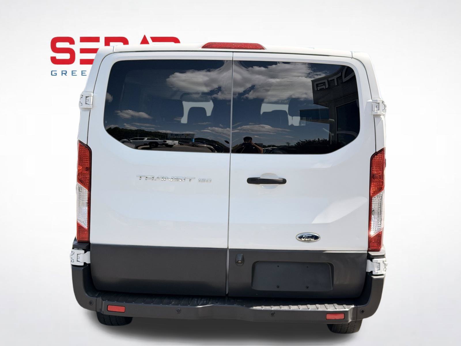 Used 2016 Ford Transit 150 XL RWD image 7