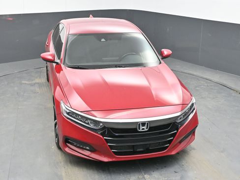 Used 2018 Honda Accord Sport image 29