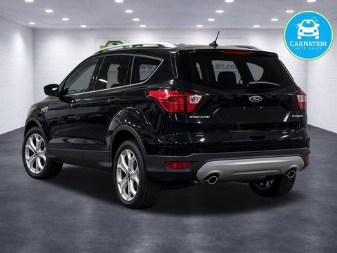 Used 2019 Ford Escape Titanium AWD/4WD image 5