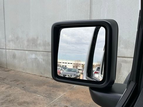 Used 2025 Jeep Wrangler Sport S image 16