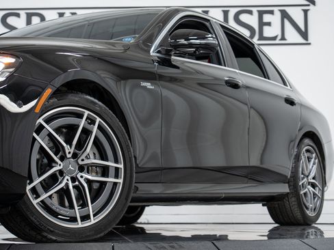 Certified 2023 Mercedes-Benz E 53 AMG 4MATIC Sedan image 28