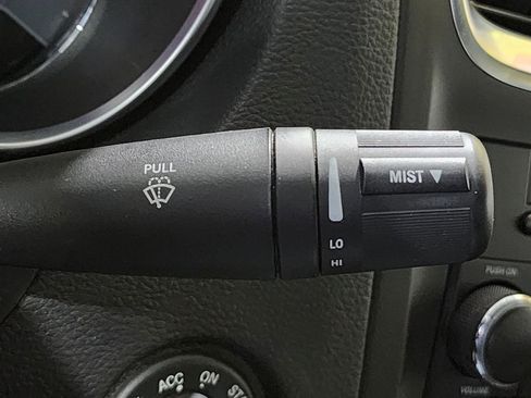 Used 2012 Dodge Avenger SXT w/ Cold Weather Group image 16