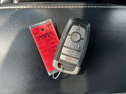 Used 2019 Ford Fusion SEL FWD image 54