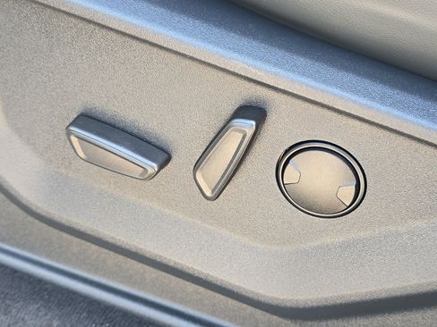 Certified 2025 Ford Expedition Max Active image 12