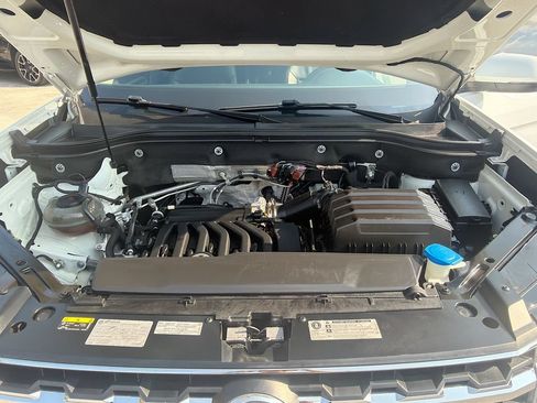 Used 2019 Volkswagen Atlas SE FWD image 35