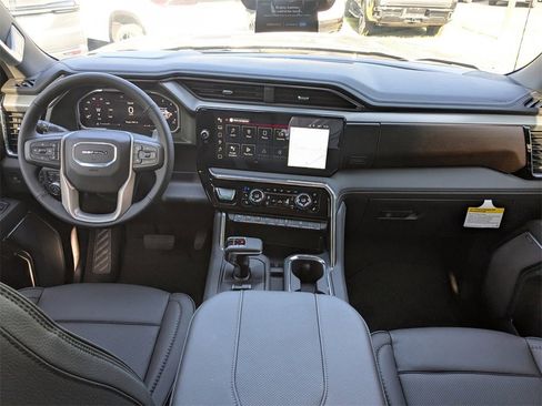 New 2026 GMC Sierra 1500 Denali w/ Denali Reserve Package image 15