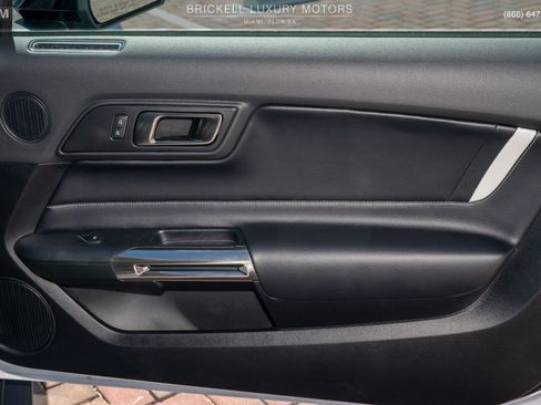 Used 2022 Ford Mustang Shelby GT500 w/ Handling Package image 16