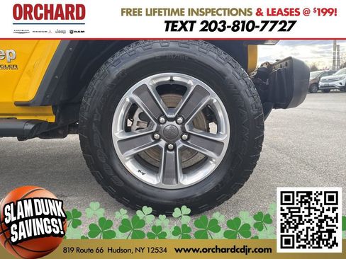 Used 2019 Jeep Wrangler Unlimited Sahara w/ Dual Top Group image 13