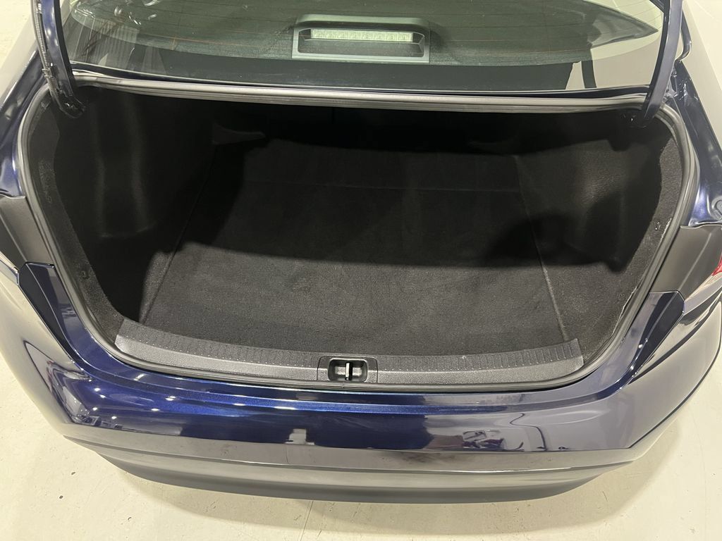 Used 2024 Toyota Corolla LE FWD image 28