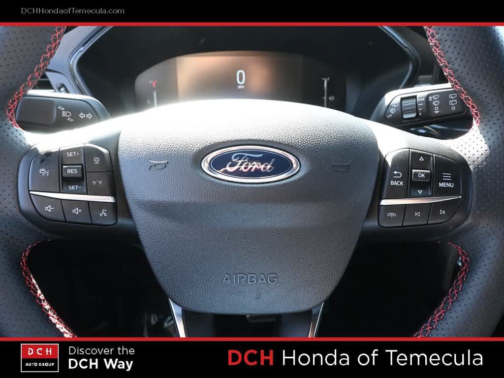 Used 2024 Ford Escape ST-Line w/ Tech Pack #1 AWD/4WD image 9