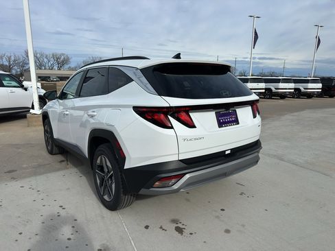 New 2026 Hyundai Tucson SEL image 6