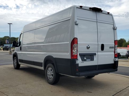 Used 2025 RAM ProMaster 3500 w/ Quick Order Package 22G SLT image 3