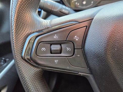 Used 2024 Chevrolet Trax LS image 36