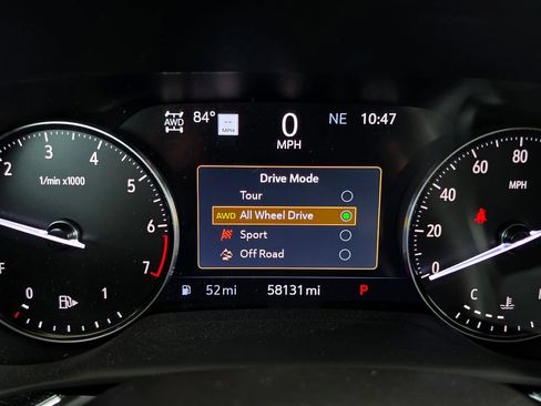 Used 2021 Buick Envision Essence w/ Technology Package I AWD/4WD image 28