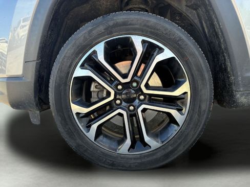 Used 2022 Jeep Compass Limited AWD/4WD image 27