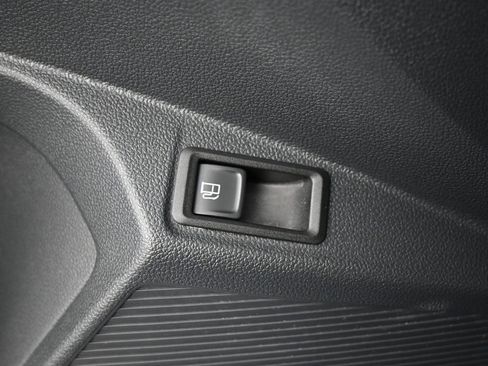 Used 2022 Volkswagen Taos S w/ IQ Drive S Package image 22