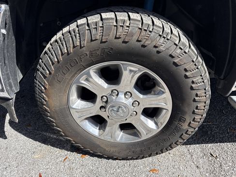 Used 2024 RAM 2500 Big Horn w/ Off Road Package image 38