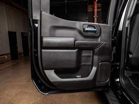 Used 2022 Chevrolet Silverado 1500 Custom Trail Boss image 38