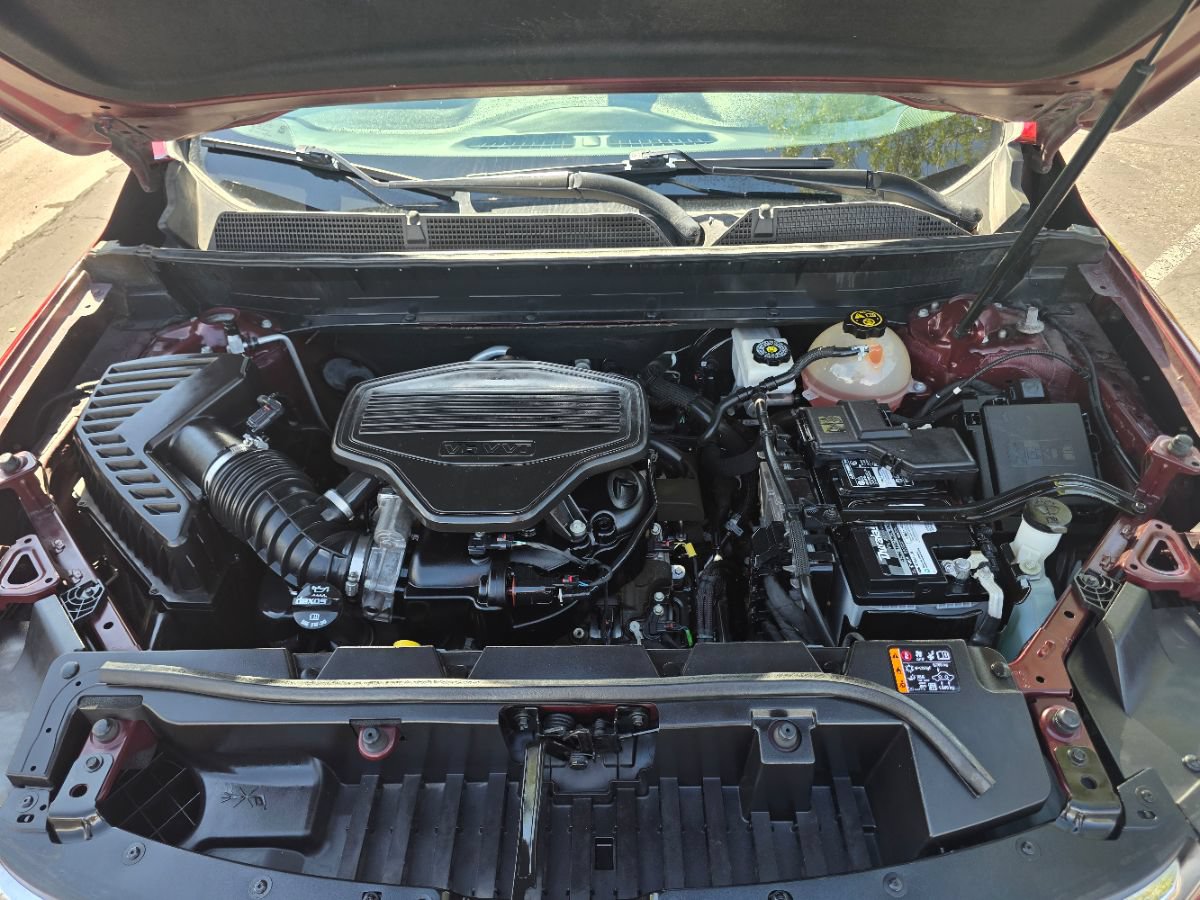 Used 2020 GMC Acadia SLE FWD image 14