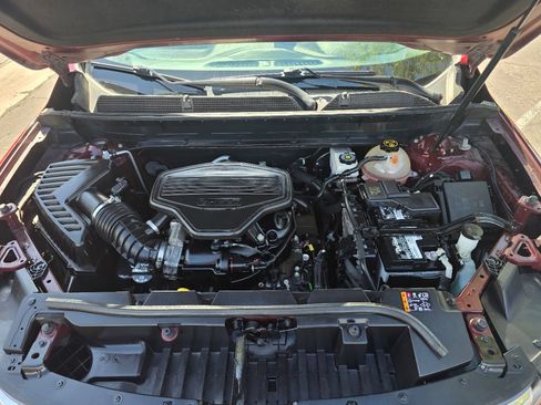 Used 2020 GMC Acadia SLE FWD image 14