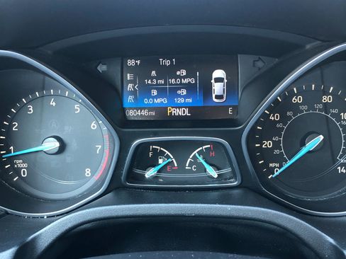 Used 2017 Ford Focus SE image 16