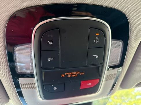 Certified 2023 Hyundai Santa Fe SEL image 35