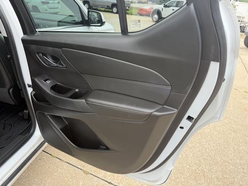 Used 2019 Chevrolet Traverse Premier w/ LPO, Floor Liner Package AWD/4WD image 16
