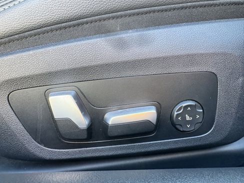 Used 2024 BMW 430i Convertible image 31