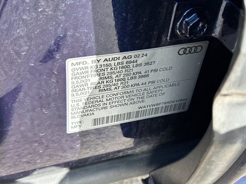 Used 2024 Audi SQ7 Prestige AWD/4WD image 36