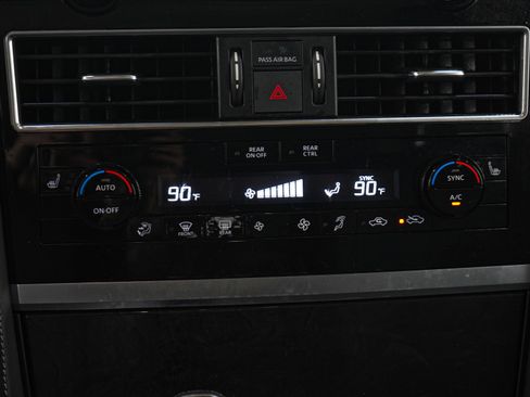 Used 2022 INFINITI QX80 Luxe image 22