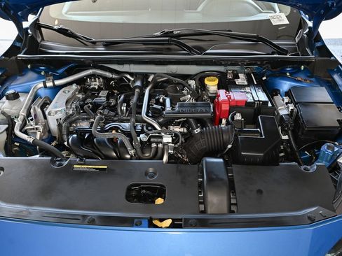 Used 2024 Nissan Sentra SV FWD image 14