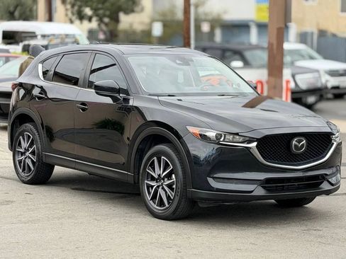 Used 2018 MAZDA CX-5 Touring w/ Preferred Equipment Package FWD image 20